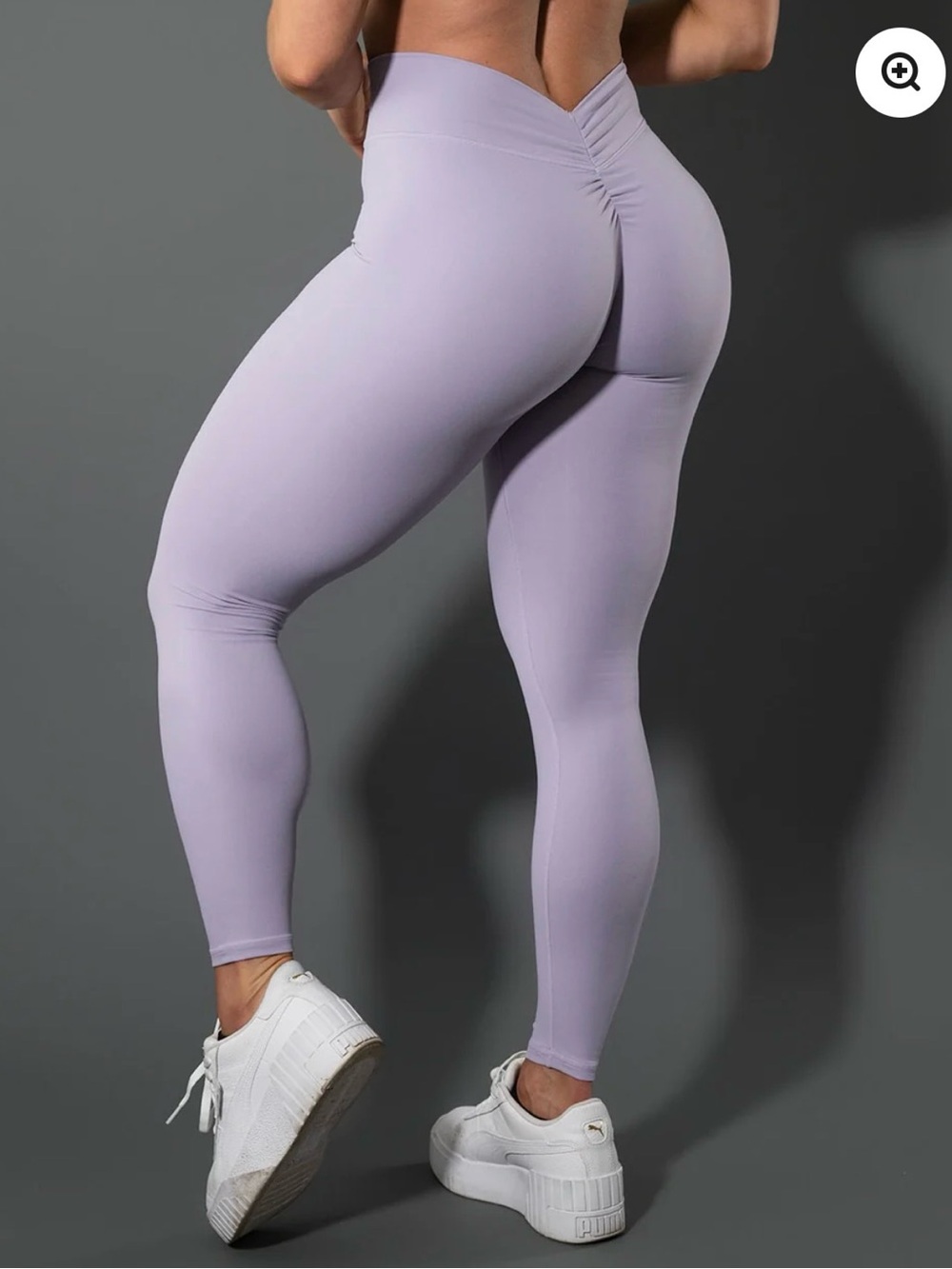 Violate The Dress Code High-Waist V-Back Leggings in Soft Lavender